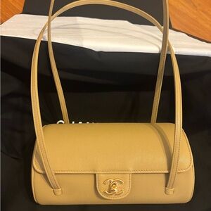 CHANEL Preppy Coco Dark Beige Leather Shoulder Bag